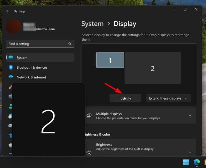 make laptop as main display in Windows 11 pic2