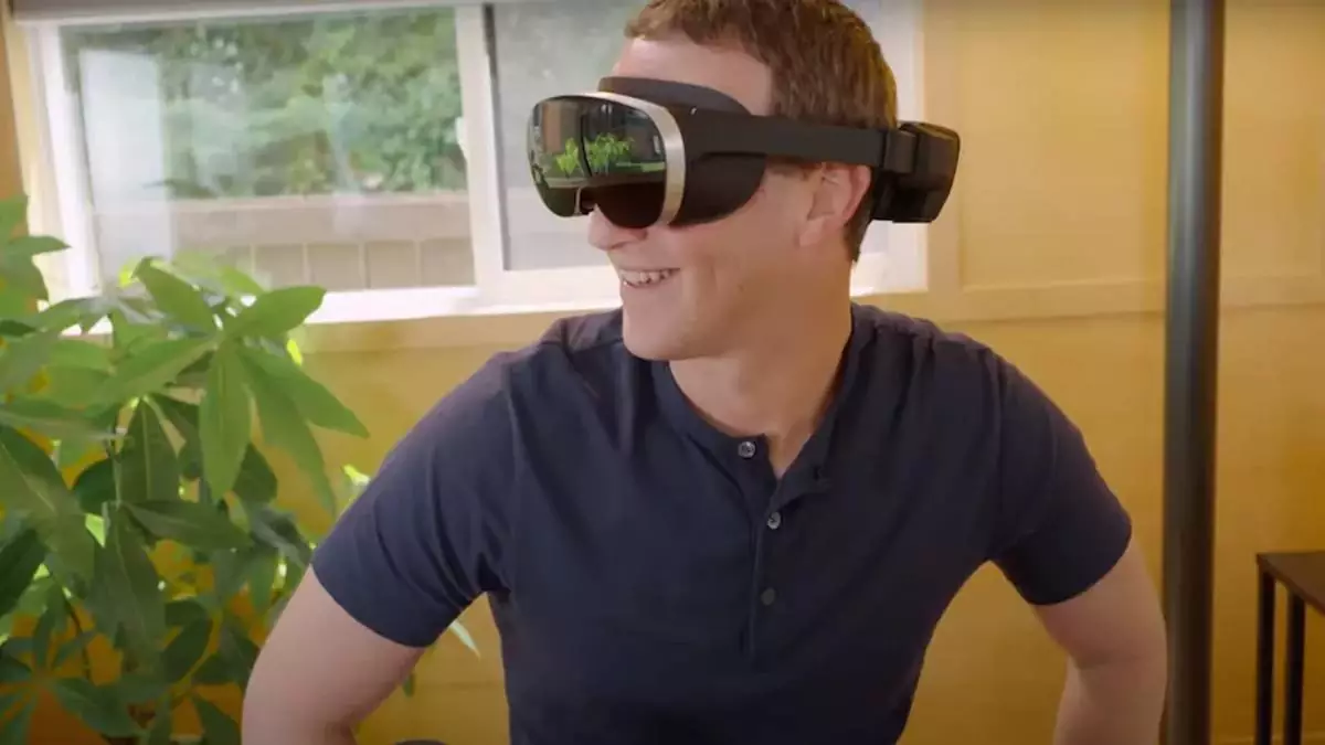 1655812078_Mark-Zuckerberg-Shown-Metas-VR-Headset-Prototypes.jpg