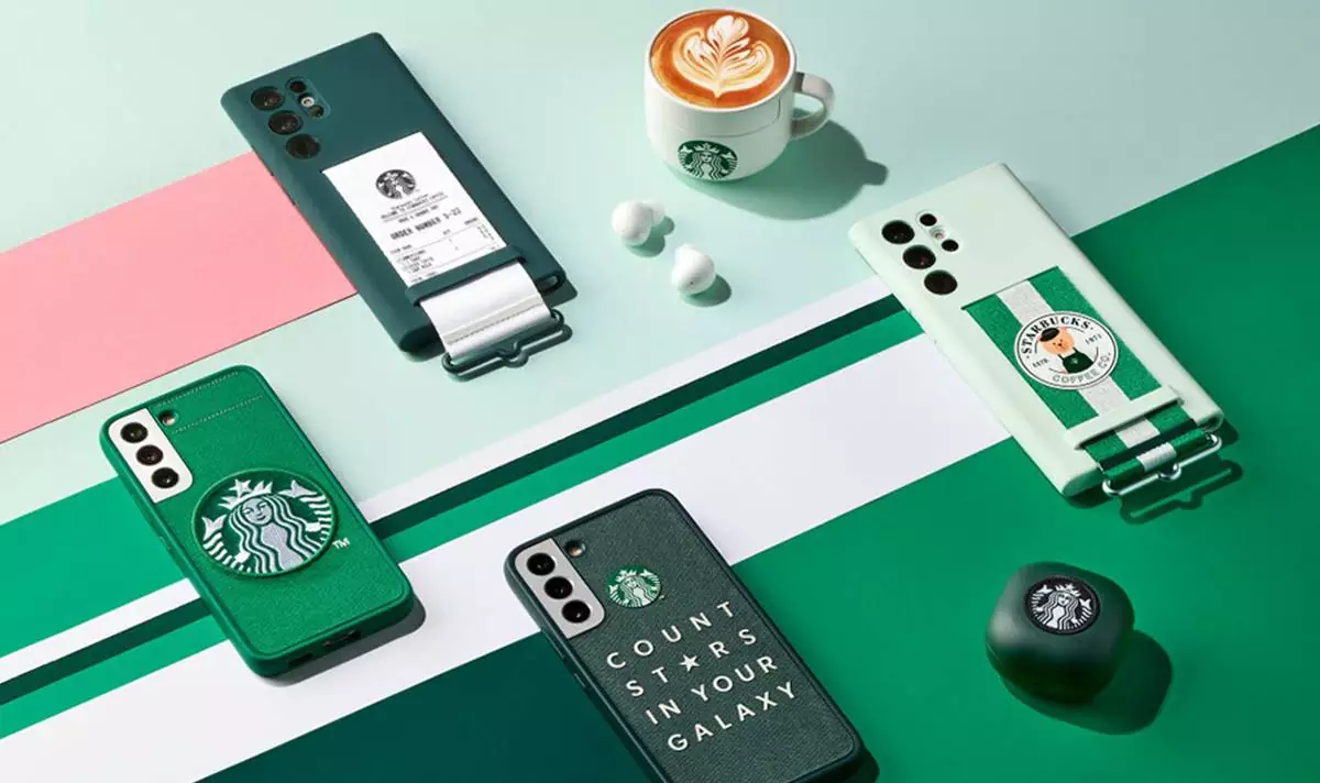 1656417966_Samsung-Collab-With-Starbucks-Introduced-Charming-Cases.jpg