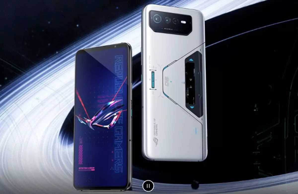 Asus-Launched-Gaming-Beast-ROG-Phone-6-6-Pro-With-Back-Display.jpg