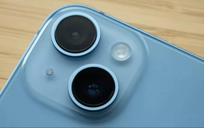 iPhone 15 & 15 Plus To Have New Camera Bump:
