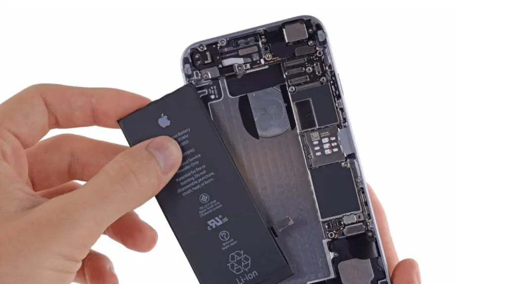 Apple Is Working On Removable Battery For iPhone 16: Report